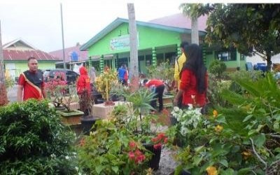MAN 2 Kepahiang Laksanakan Jumat Bersih